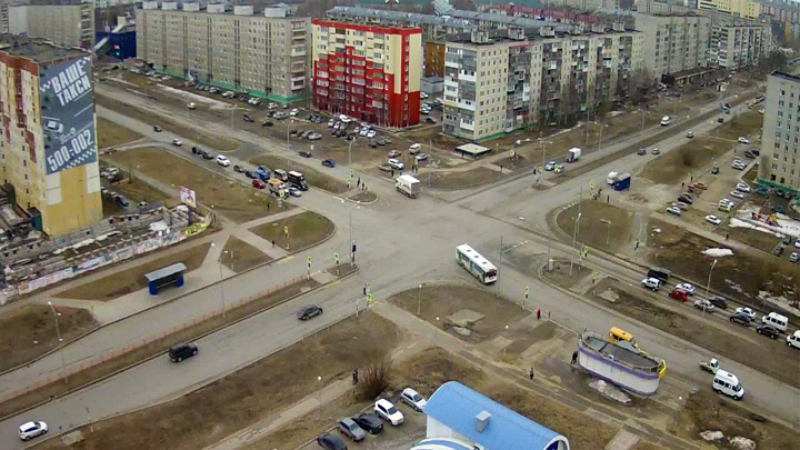 Онлайн веб-камера на перекрёстке Интернациональная - Чапаева